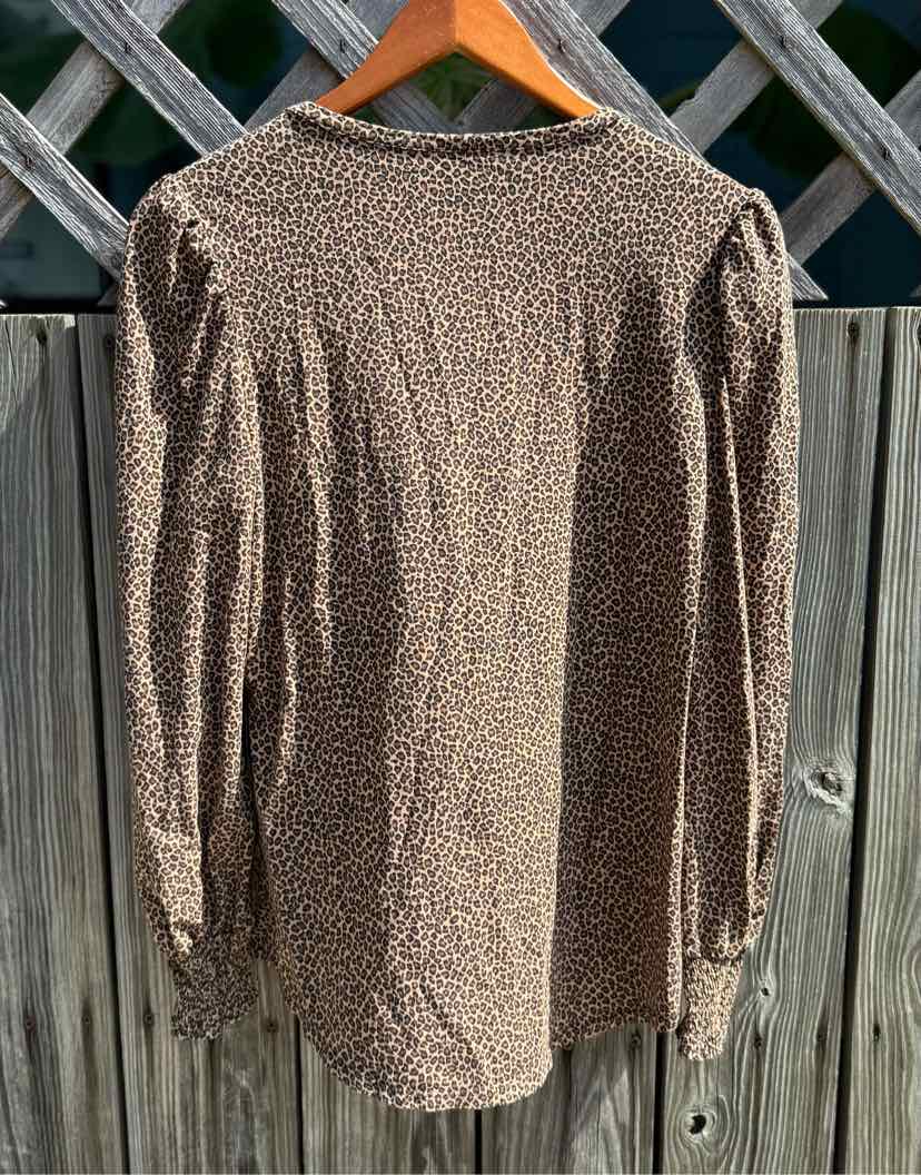 W AMAZON ESSENTIALS TAN Size MED T