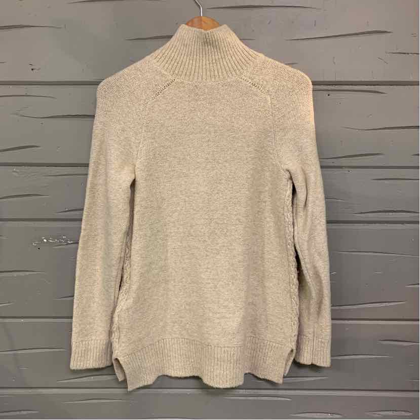 W TOMMY HILFIGER CR Size MED SW