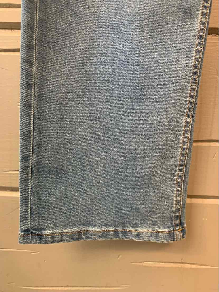 W DJERF AVENUE BL Size 4 J