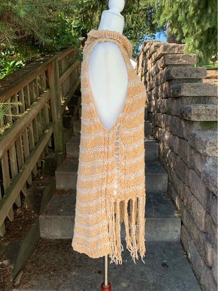 W FREE PEOPLE TAN Size MED T