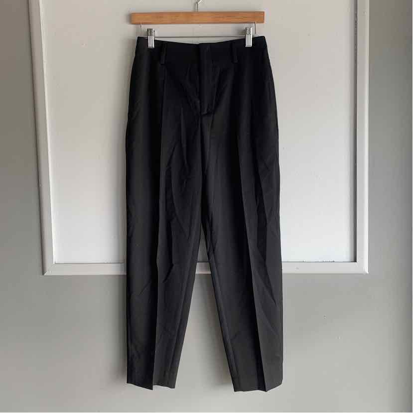 W FILIPPA BK Size 4 P