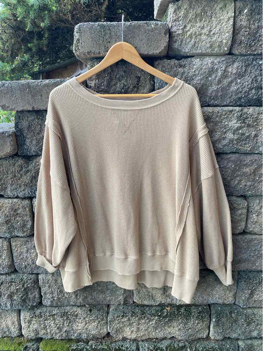 W AMERICAN EAGLE TAN Size SM T