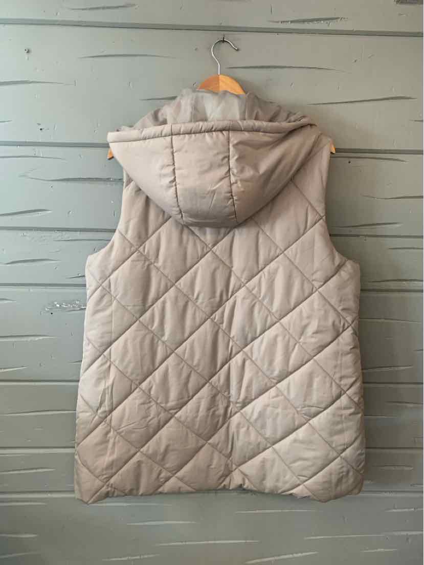Taupe quilted sleeveless puffer vest with hood, diamond stitch pattern, relaxed fit size 1X.