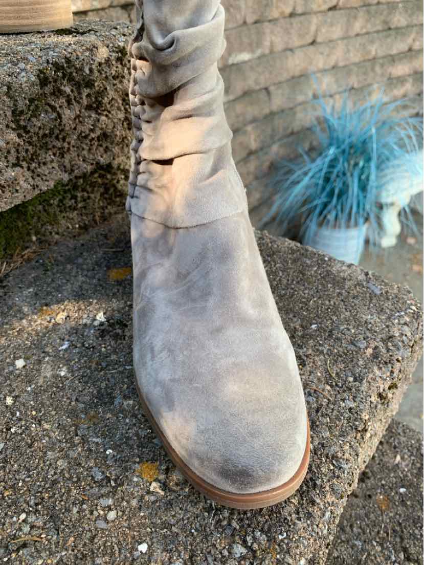 W ANTELOPE GY Size 40 BOOT