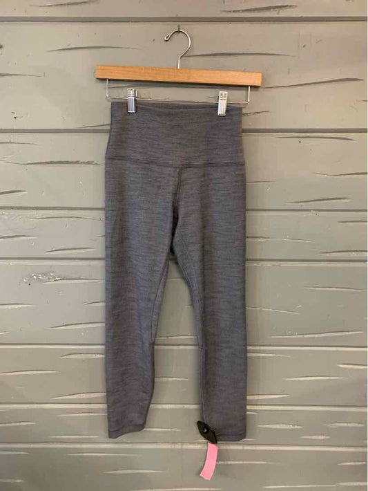 W LULULEMON GY Size 4 AW