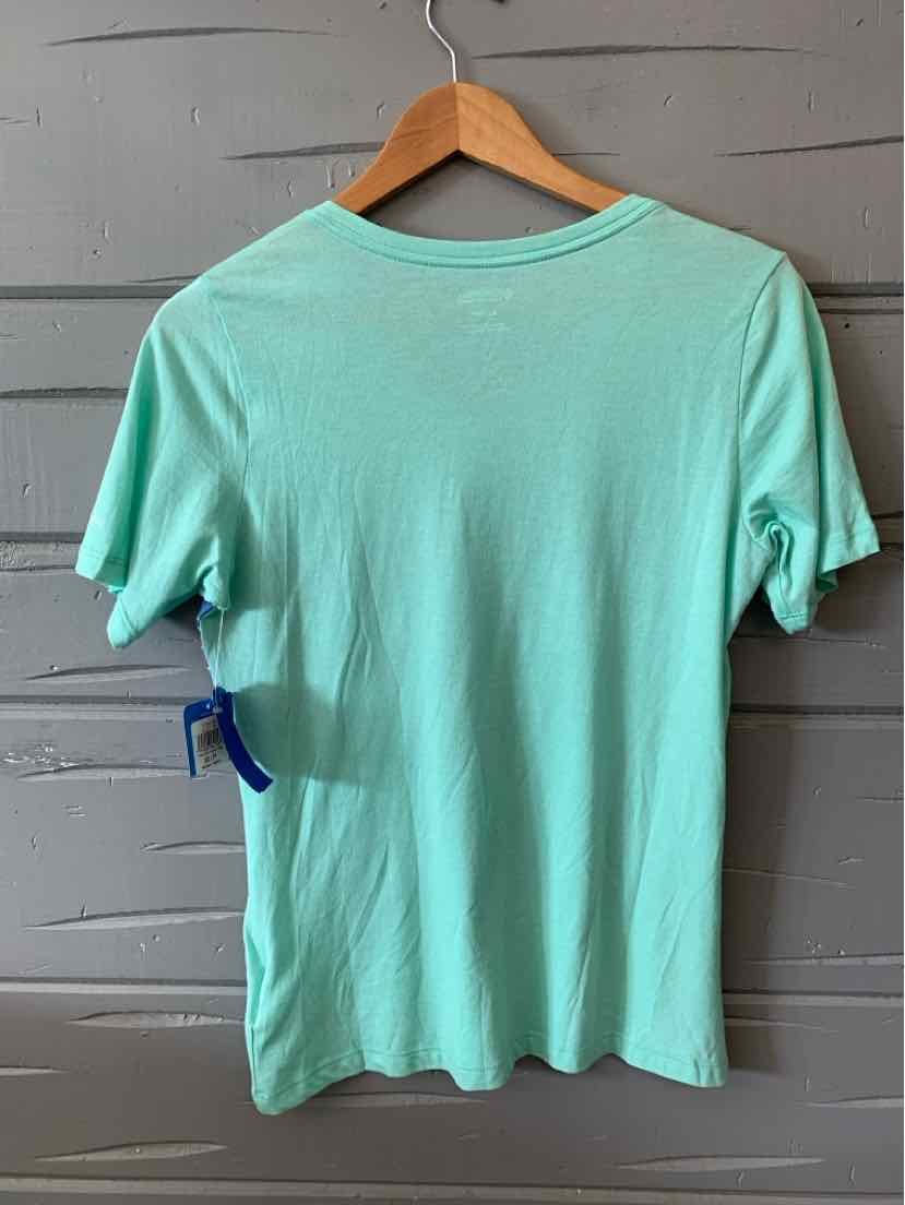 Light green short-sleeve cotton T-shirt with crew neck, size XS, hanging on wooden hanger.