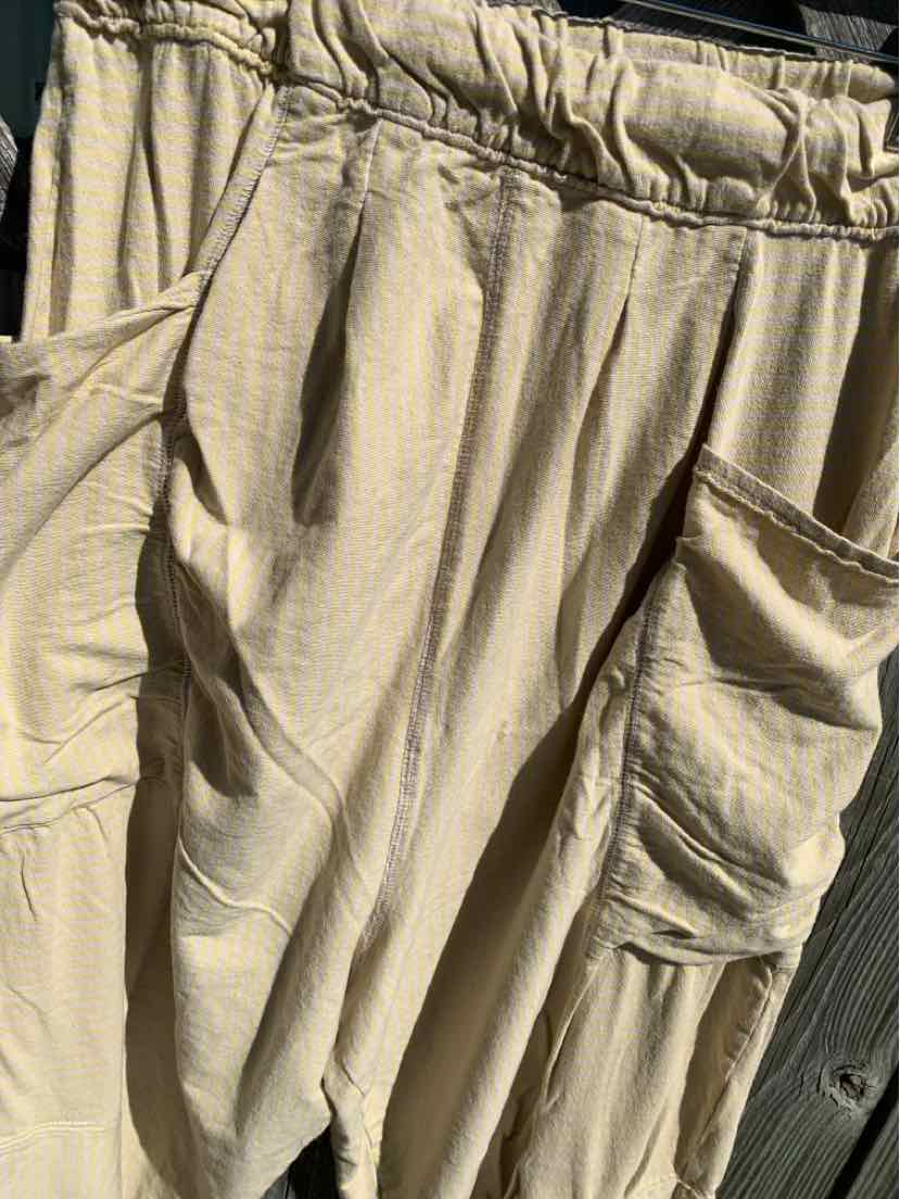 W FREE PEOPLE GY Size LG P