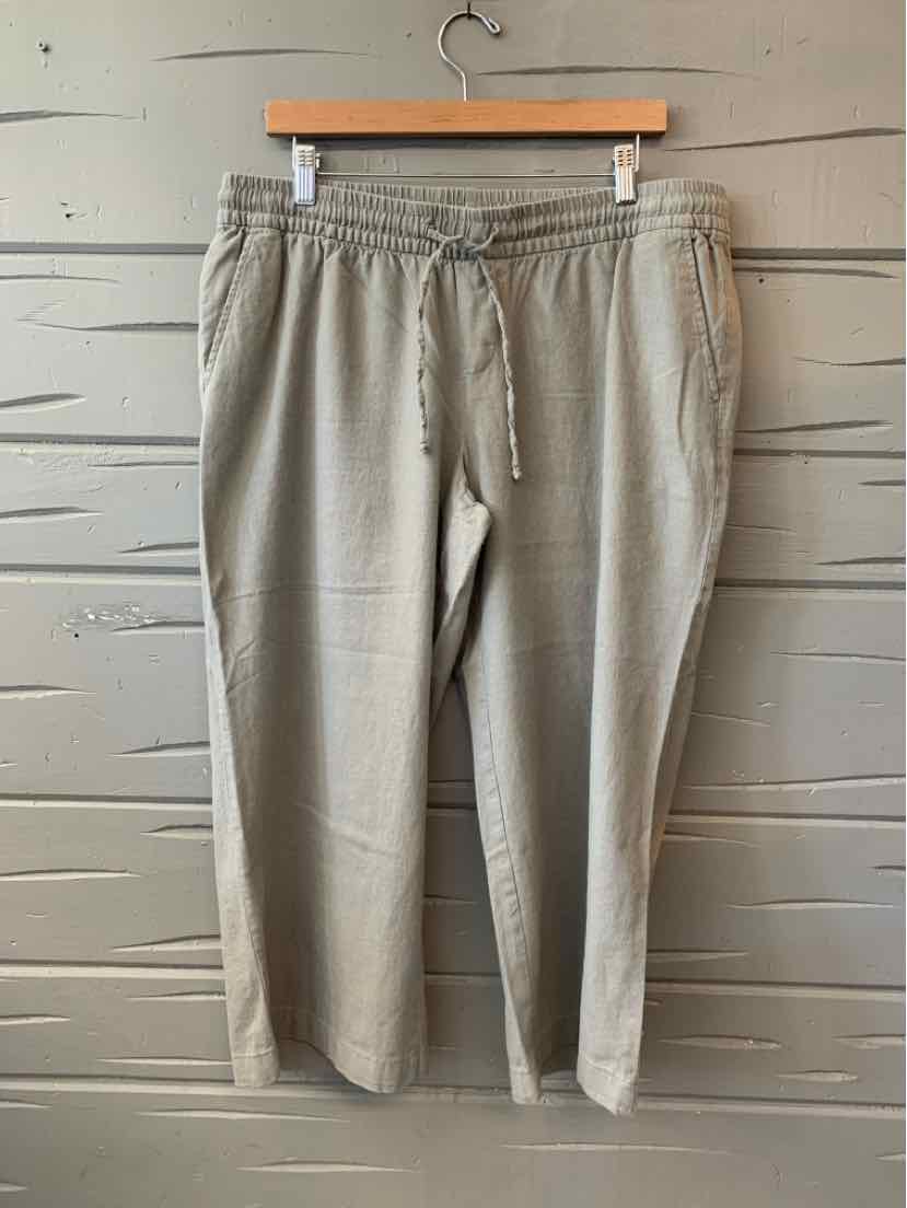Light gray Old Navy sweatpants with elastic waistband and adjustable drawstring, size large.