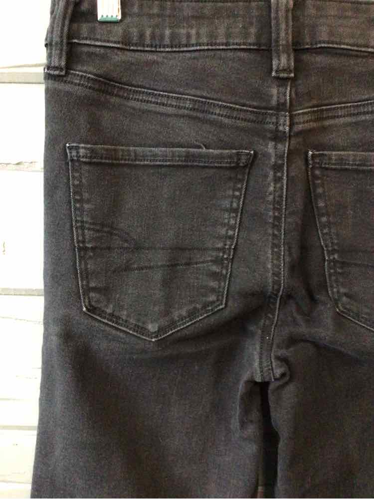 W AMERICAN EAGLE BK Size 4 J