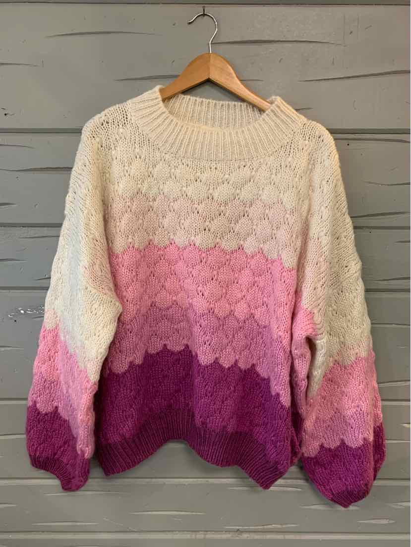 W LISTICLE PL Size LG SW