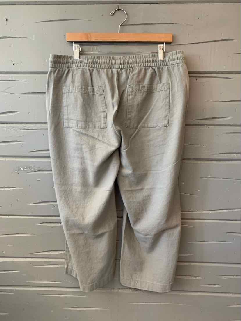 Light gray cotton pants with elastic waistband and back patch pockets in size large.