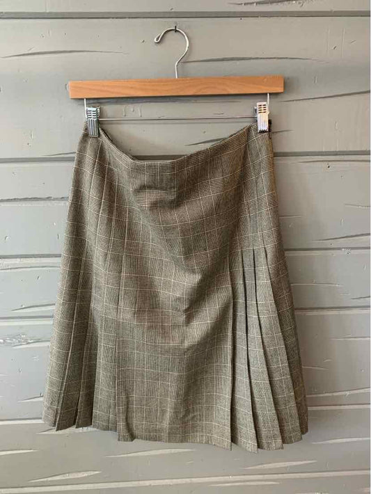 W BROOKS BROTHERS BR Size 8 SK