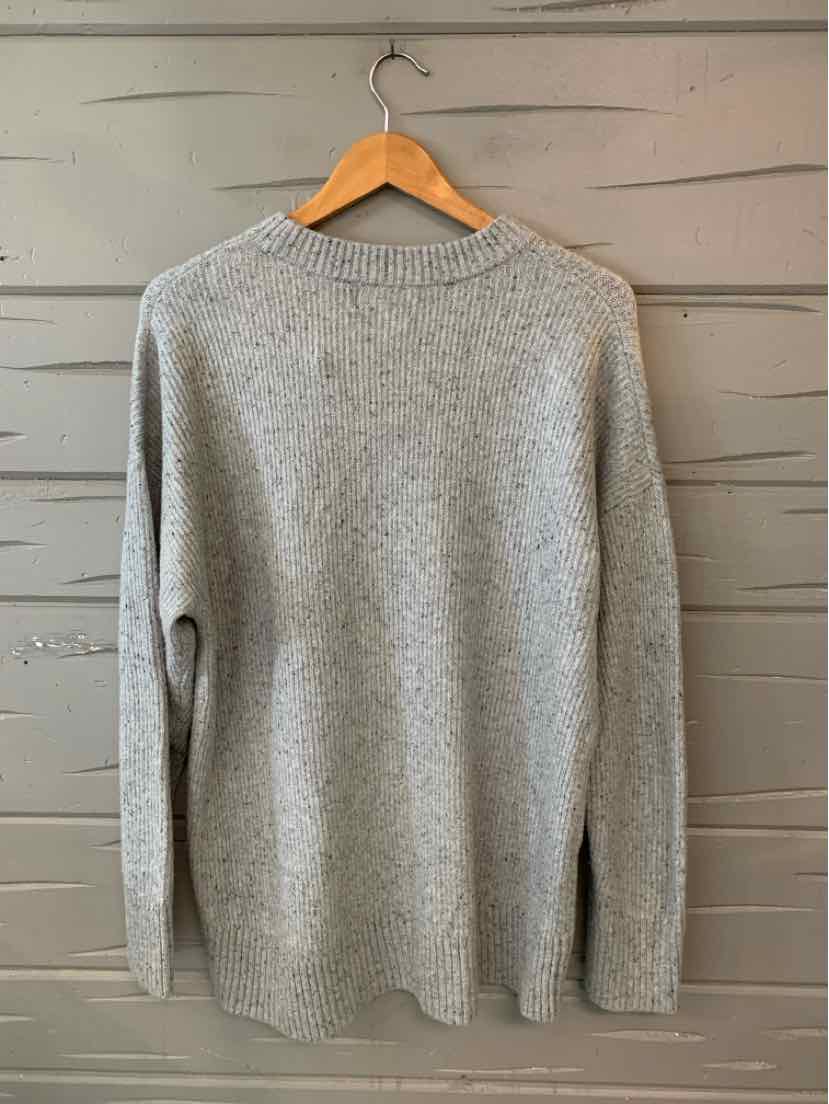 W OLD NAVY GY Size LG SW image