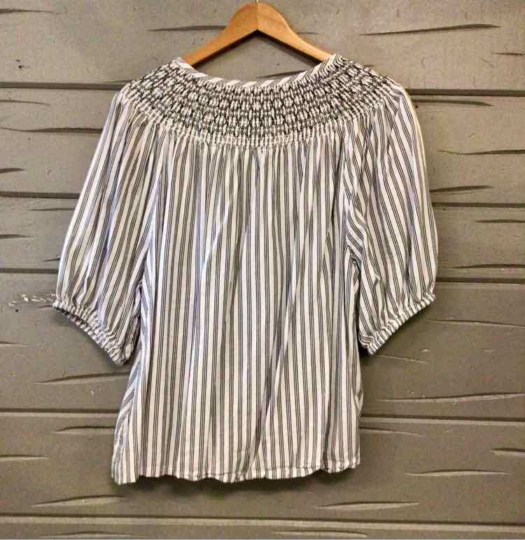 W OLD NAVY GY Size XL T