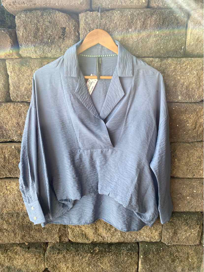 W ANTHROPOLOGIE BL Size XXS T