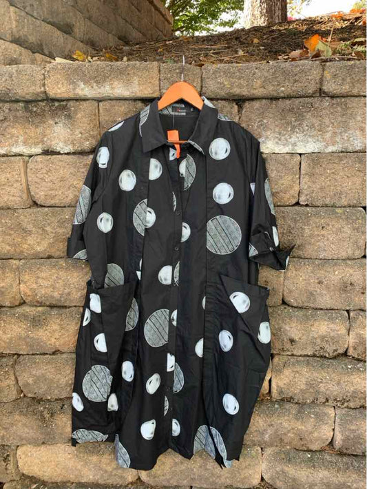 W BY NANCY BK Size MED DR