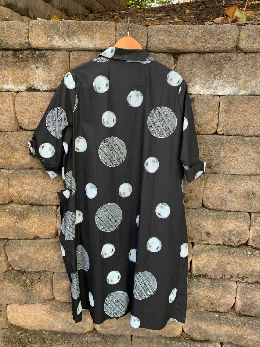 W BY NANCY BK Size MED DR