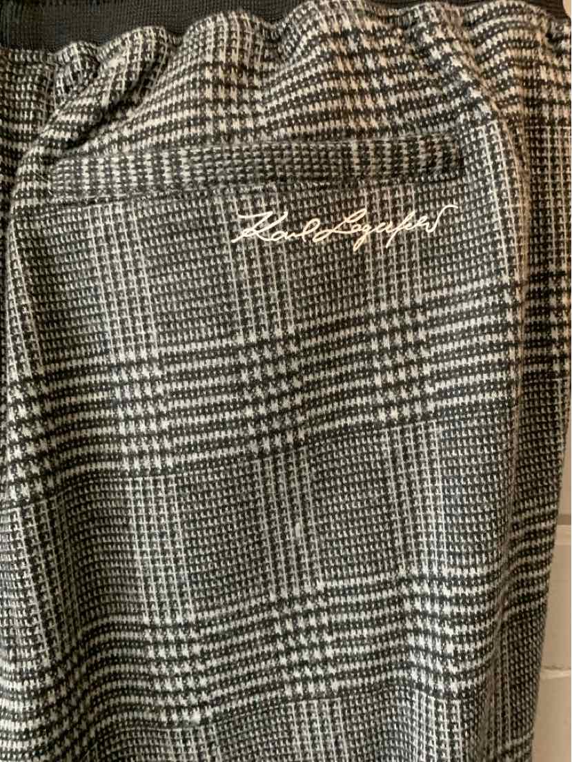 W KARL LAGERFELD BK Size SM P