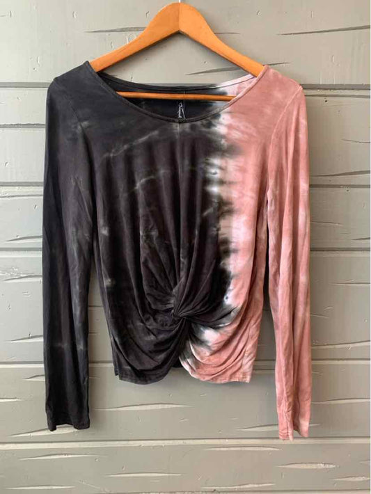 Long-sleeve tie-dyed top with black and dusty pink halves, ruched front detail, and crew neckline.