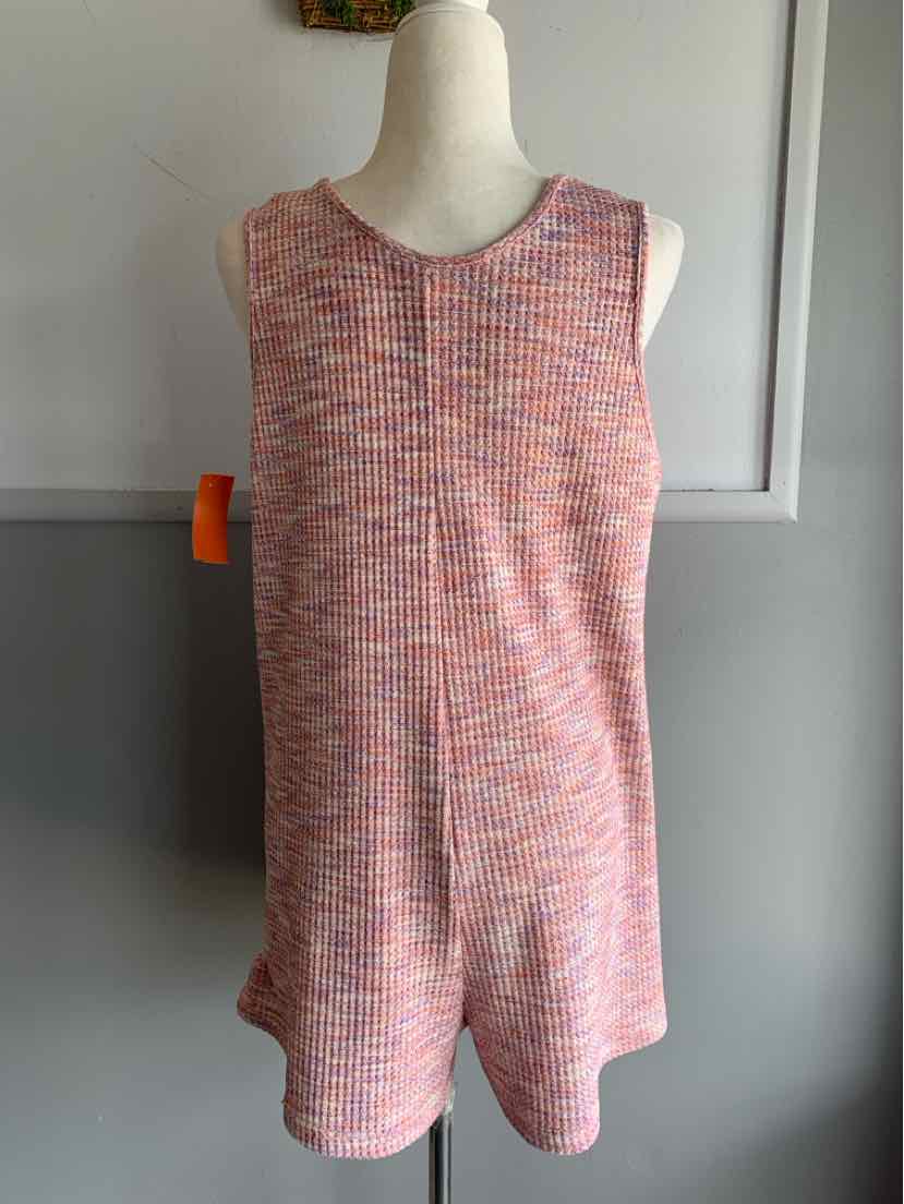 Sleeveless multicolor knit top with round neckline and relaxed fit in size XL.