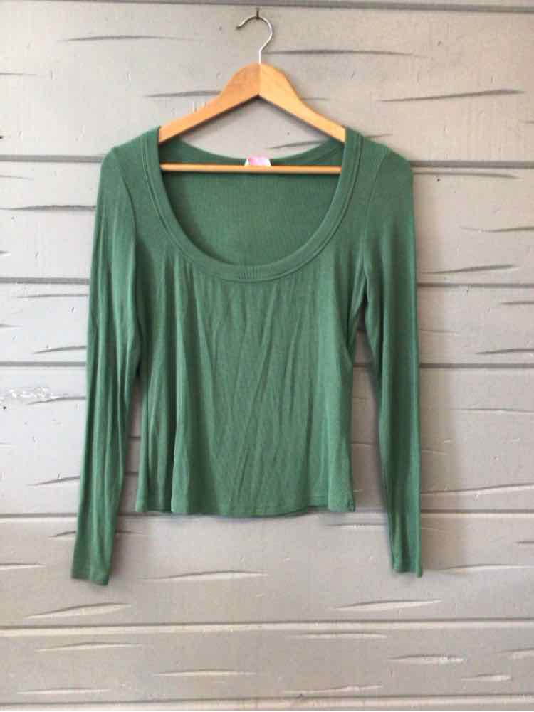 W PINK LILY GR Size MED T