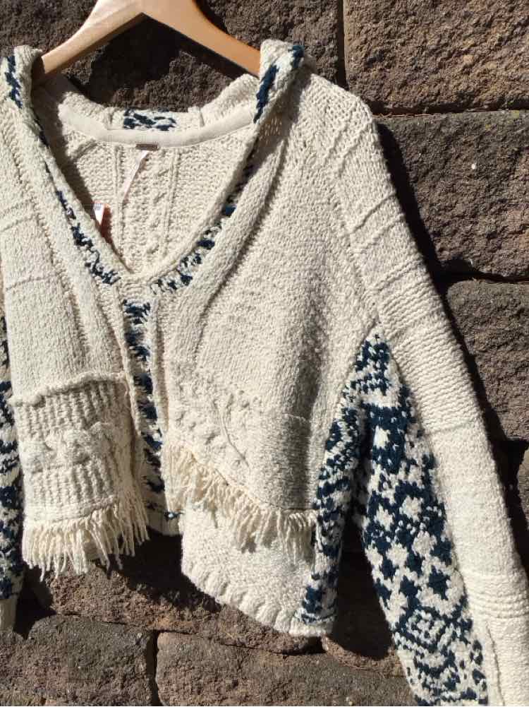 W FREE PEOPLE CR Size SM SW