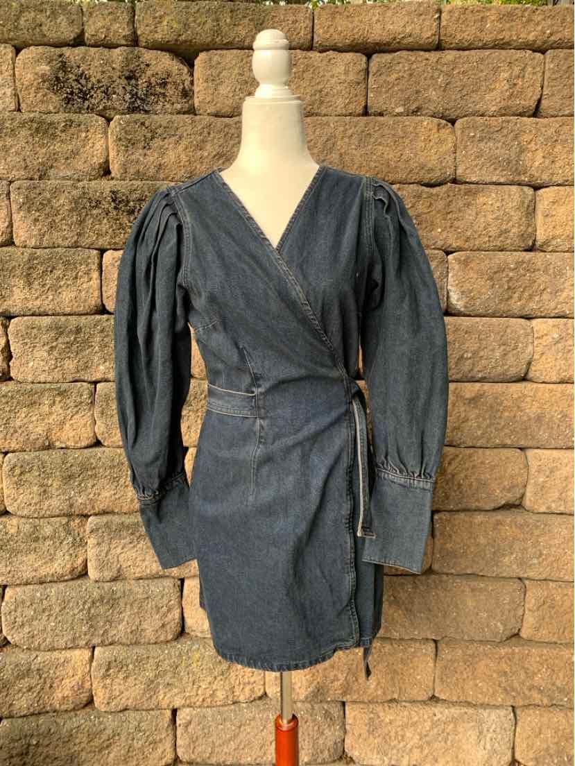 W ASOS BL Size 10 DR