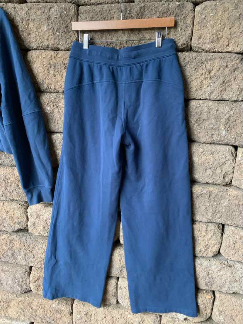 W LULULEMON BL Size 6 XL/XXL AW