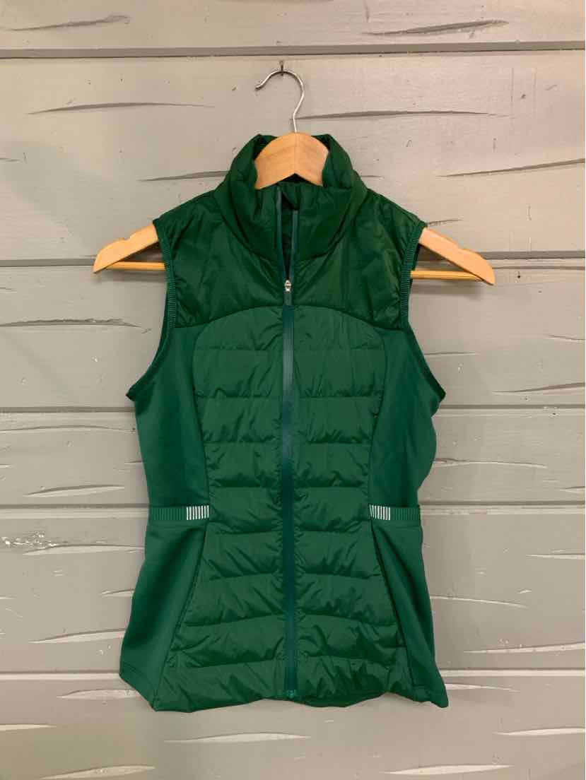 W LULULEMON GR Size 4 AW