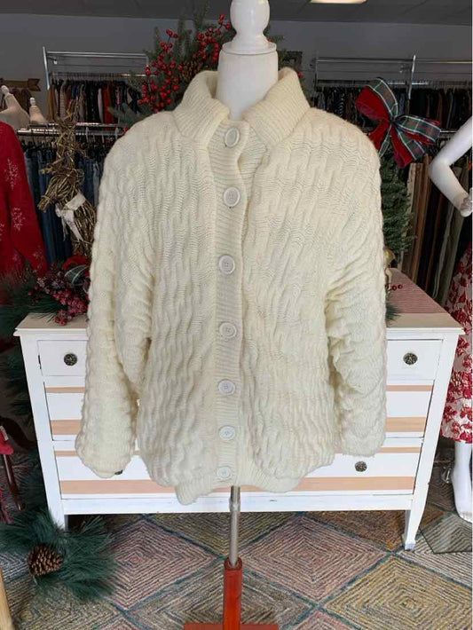 W CHANGING SCENE CR Size LG OW