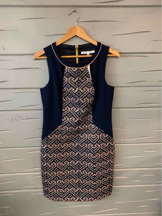 W TRINA TURK NY Size 8 DR