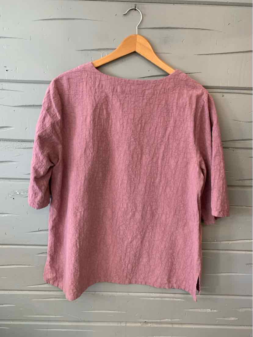 Mauve long-sleeve linen top with boat neckline and relaxed fit, size large.
