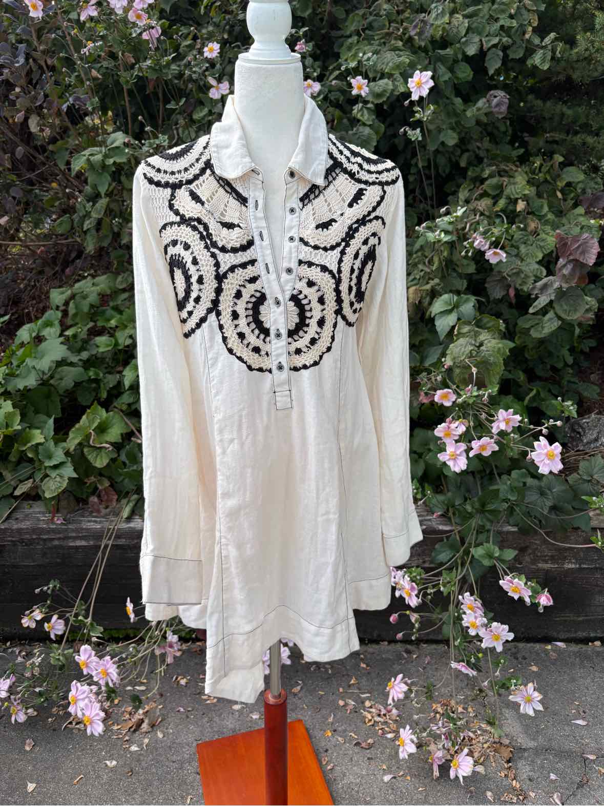 W FREE PEOPLE CR Size MED DR