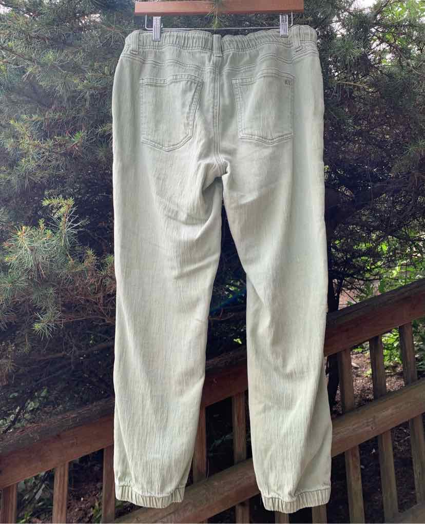 W AMERICAN EAGLE GR Size 8 P
