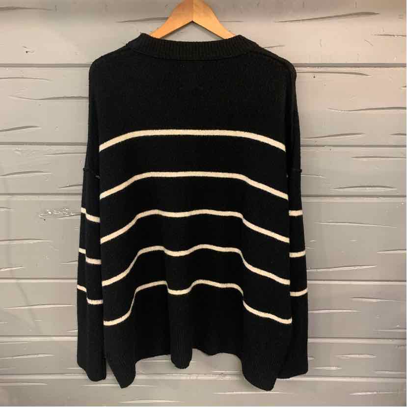 W AERIE BK Size XL SW