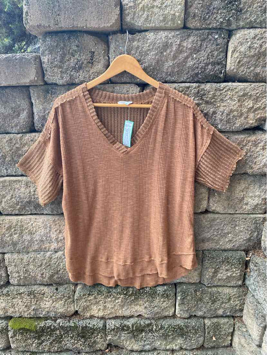 W NEW'M BR Size MED T