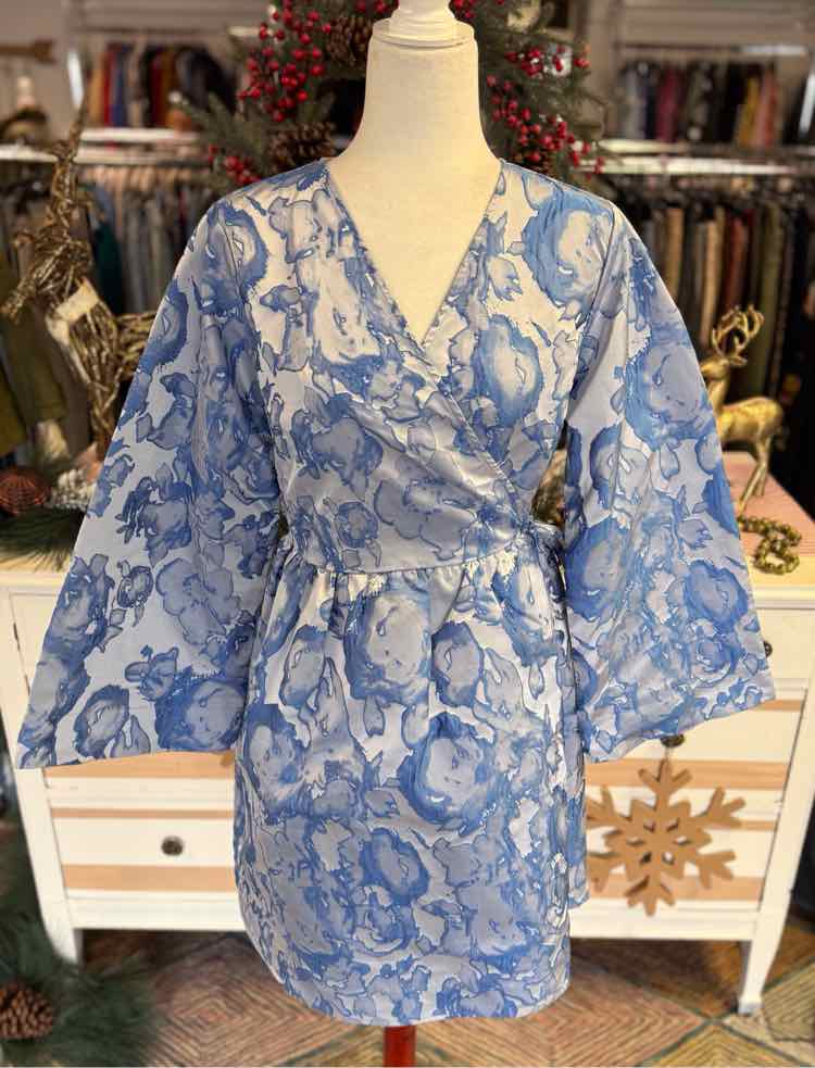 W PIECES BL Size LG DR