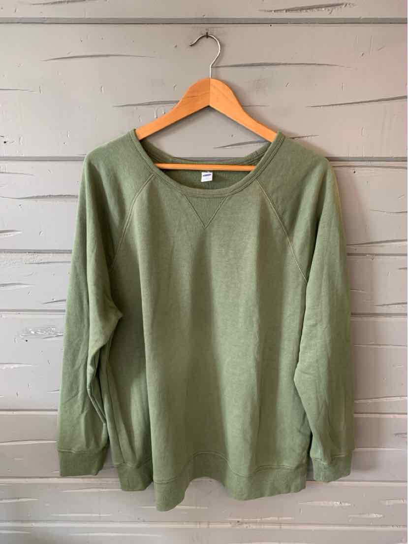 Light olive green long-sleeve crewneck shirt with soft cotton fabric, size XL.
