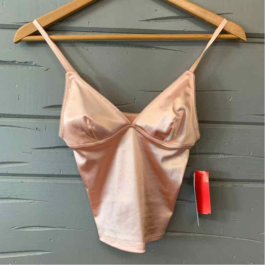 W OUT FROM UNDER PCH Size SM T