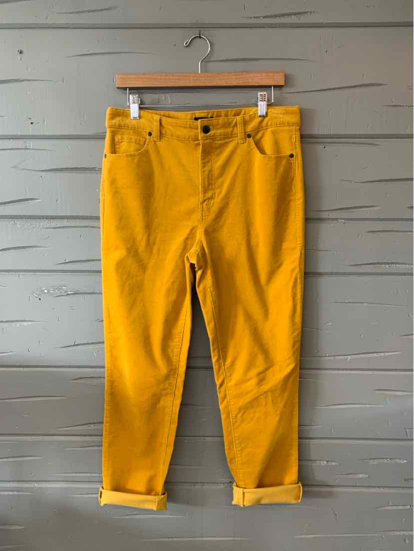 Mustard yellow straight-leg pants with rolled cuffs and front pockets, size 10P.