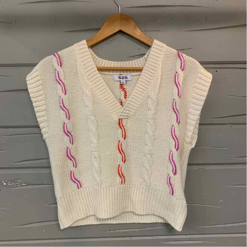 W 525 AMERICA WH Size SM SW