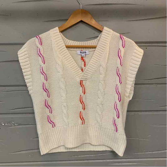 W 525 AMERICA WH Size SM SW