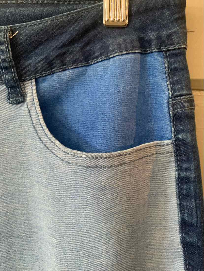 W NO LABEL BL Size LG J