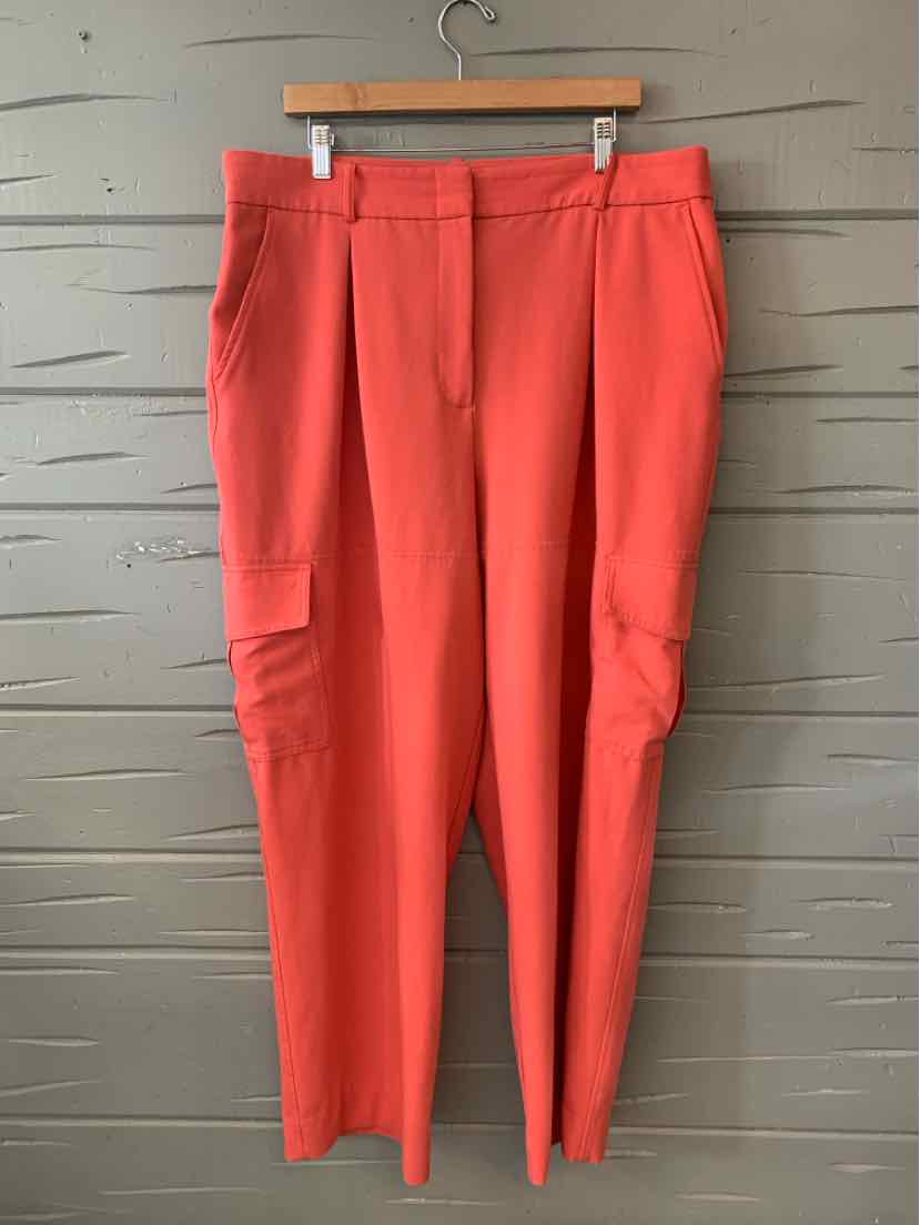 Coral high-waist straight-leg trousers with front pleats and side pockets, size 16.