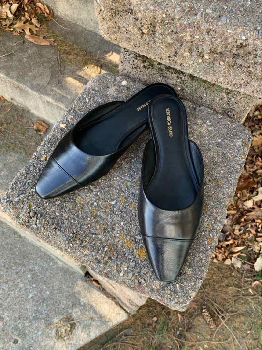 W VERONICA BEARD BK Size 9 SHOE