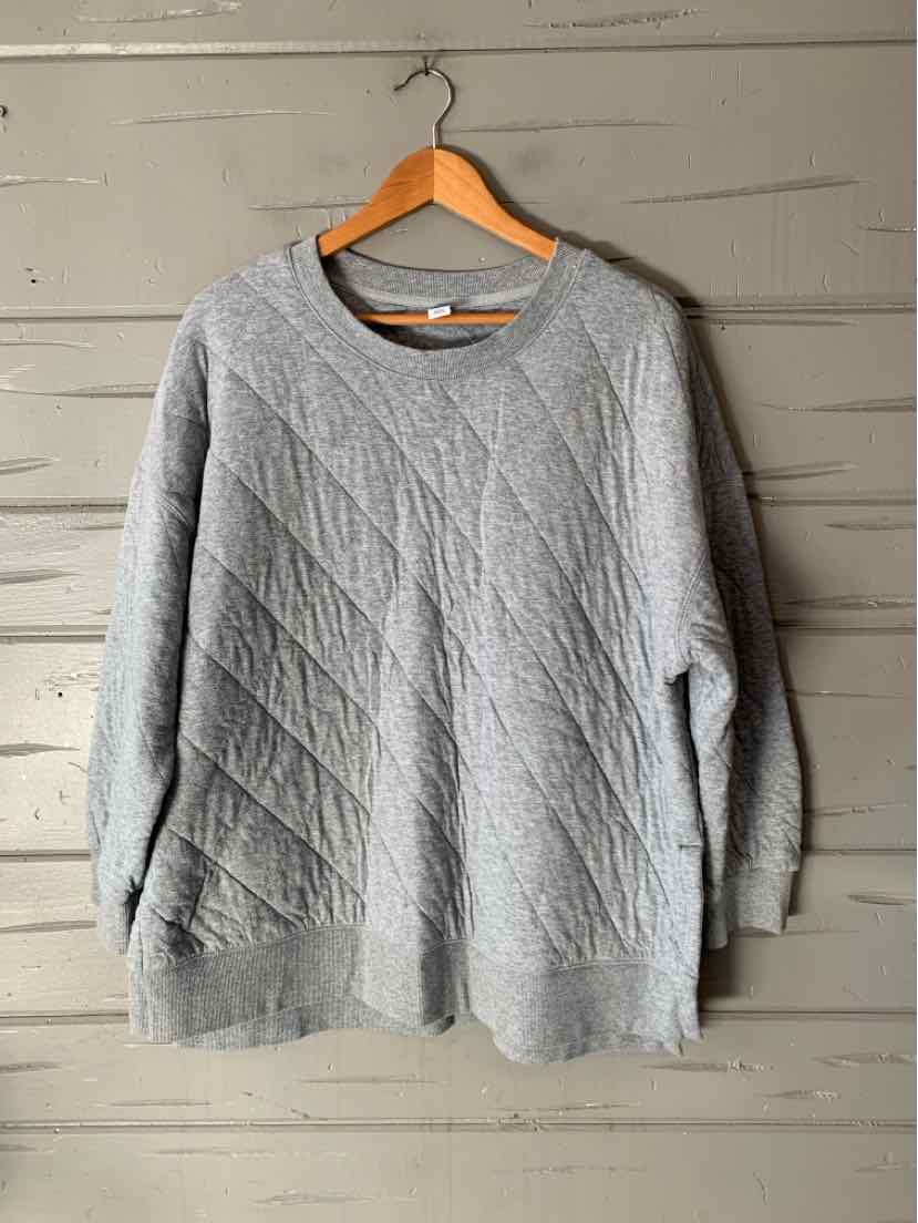 Women’s light gray Old Navy crewneck sweater with a textured diamond-knit pattern and ribbed cuffs and hem.