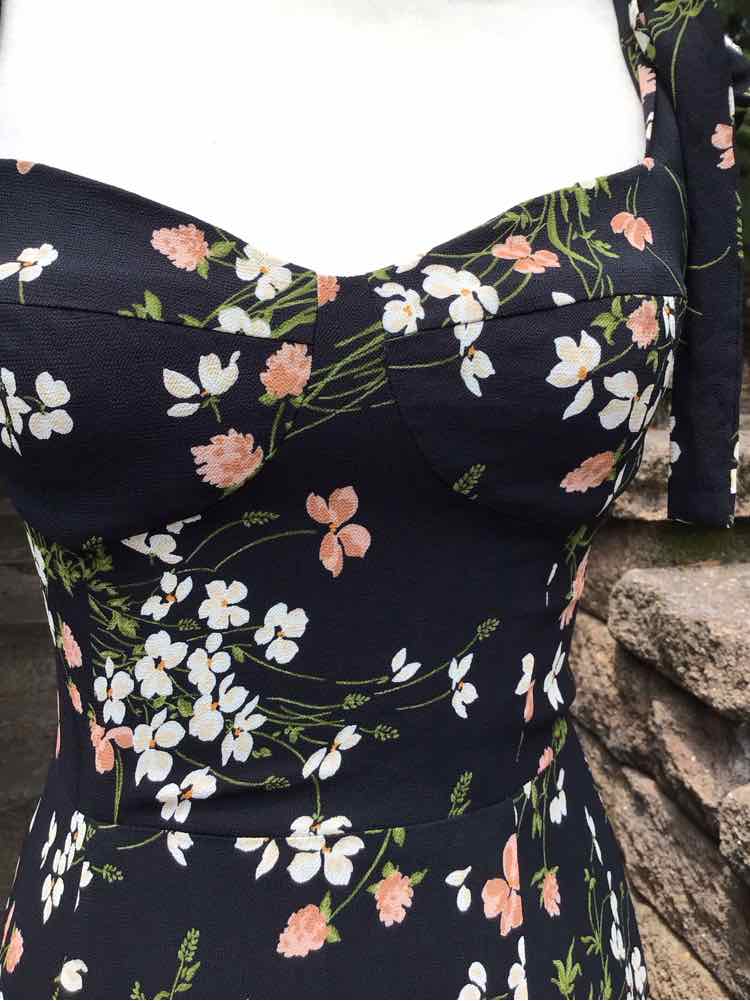 W REFORMATION BK Size 8 DR