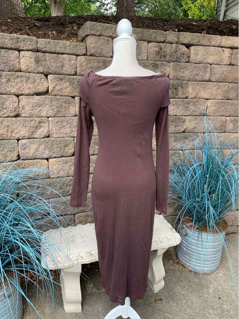 W UNIVERSAL THREAD BR Size MED DR