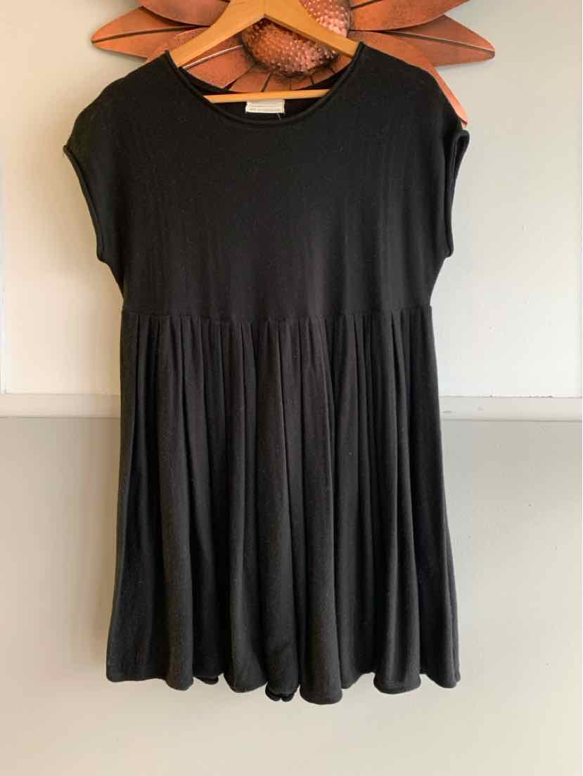 W URBAN OUTFITTERS BK Size XS DR