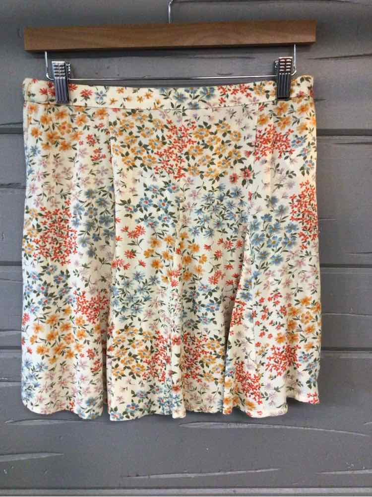 W AMERICAN EAGLE YW Size MED SK